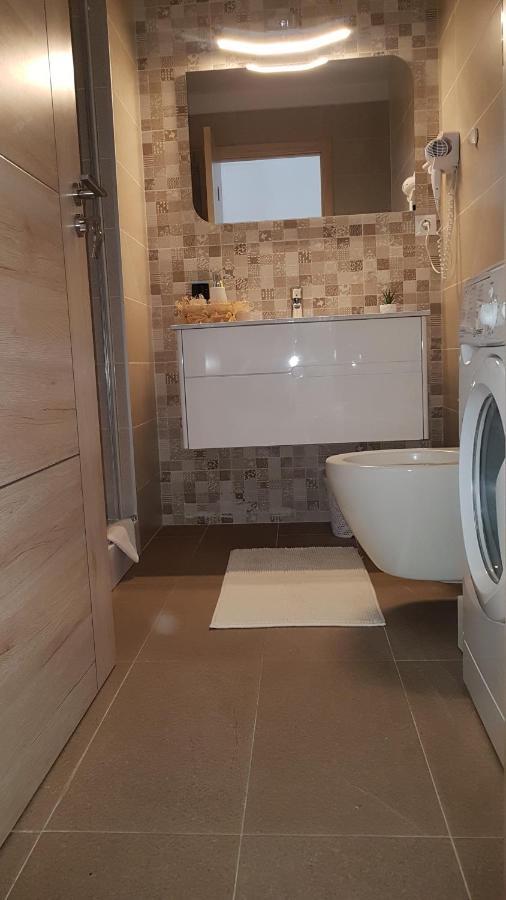 דירות Năvodari Estival Studio By Onix Blue Mamaia Nord מראה חיצוני תמונה