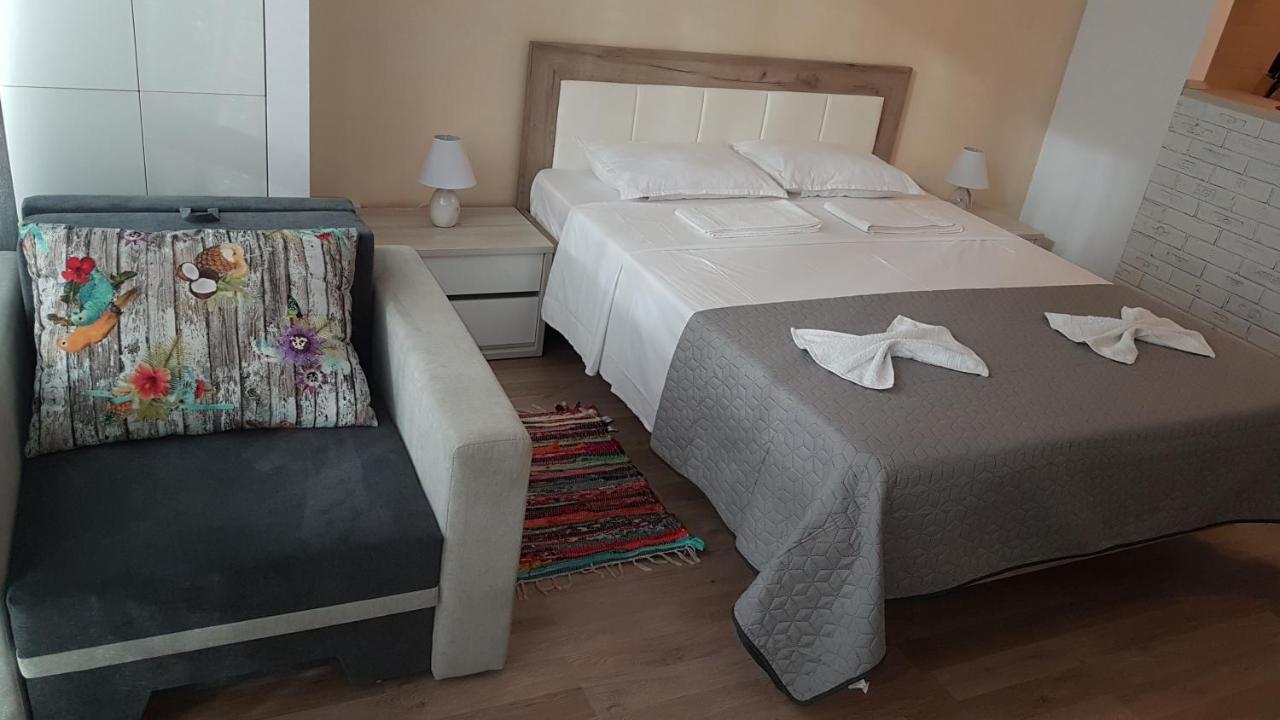 דירות Năvodari Estival Studio By Onix Blue Mamaia Nord מראה חיצוני תמונה